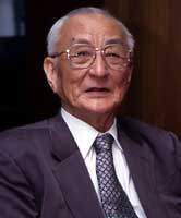 平野邦雄前館長